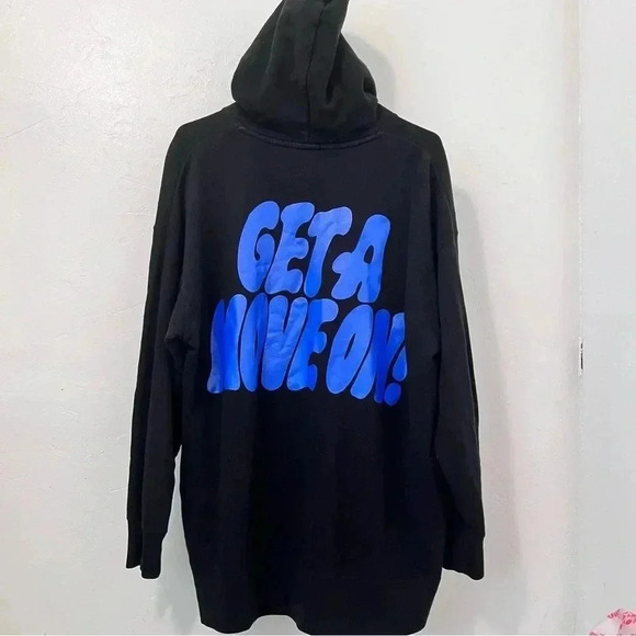 Uniqlo x Verdy Get A Move On Hoodie Oversized Size L unisex - Picture 6 of 11